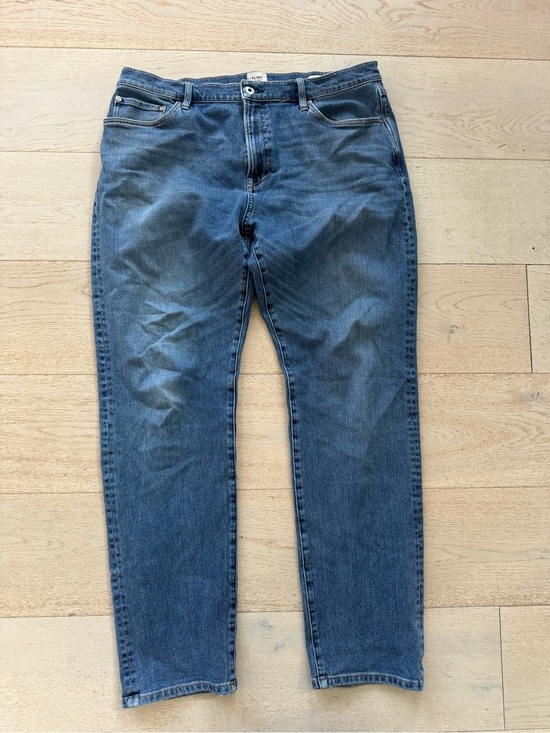 flint and tinder Other - Flint and Tinder Straight Fit Jeans Mens 36x32 ( 34x31)Blue Light Wash Denim